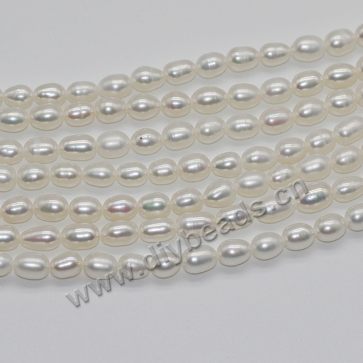 3-4mm Natural Freshwater rice Pearls White color 