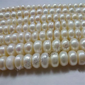 Pearl, cultured freshwater, white, 9-10mm button , D grade. Sold per pkg of (20) 15-inch strands.