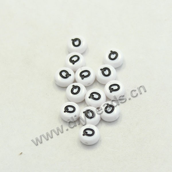 Bead mix, acrylic, white with black alphabet Q, 7x4mm double-sided flat round with 1.2mm drill hole. Sold per pkg of 100ps