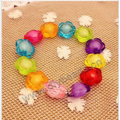Children's bracelet, flowers and lovely colorful acrylic children bracelet for wholesale. Sold per pkg of 1 pc.