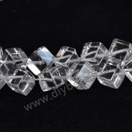 Bead,clear quartz crystal (natural), 8mm dice, A- grade, Mohs hardness 7. Sold per 16-inch strand