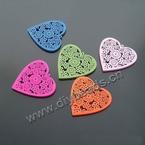 Focal mix, wood, mixed colors, 45mm heart with carved flower. Sold per pkg of 5 bags