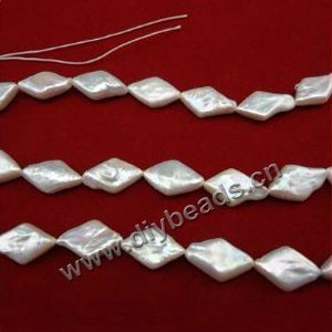 Pearl baroque, cultured freshwater white, 17x10mm-18x11mm flat diamond. Sold per pkg of (10) 16-inch strands.
