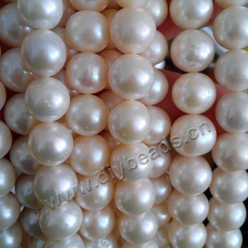 Pearl,cultured freshwater,white,10-11mm round, AAAA grade. Sold per pkg of one strand