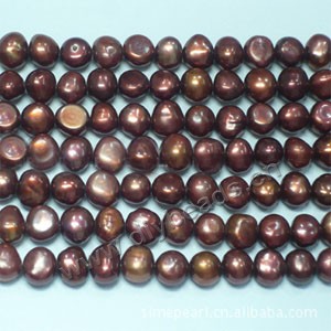Pearl, cultured freshwater (dyed),black cherry, 7-8mm flat-sided potato. Sold per 14.8-inch(37cm) strand