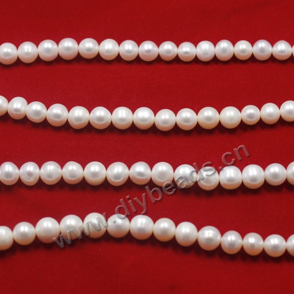 Pearl, cultured freshwater  white pink manve , 8-9mm nearly round. Sold per 16-inch(40cm) strand