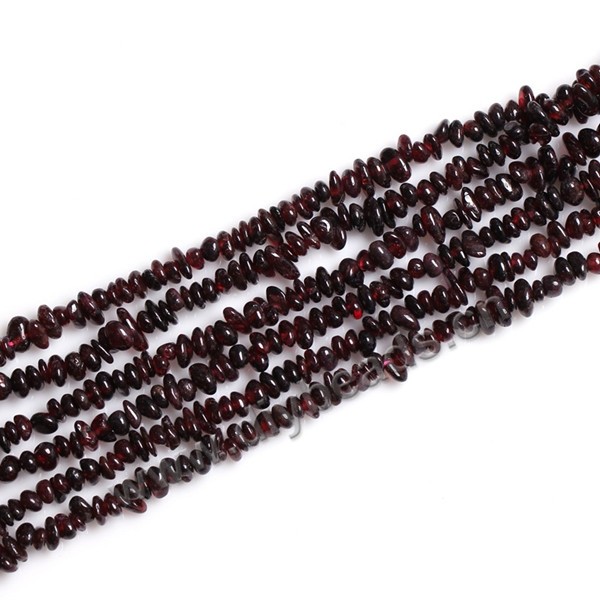 Chip, garnet bead (natural), 90 cm,3*6mm, chip beads. Sold per 5strands