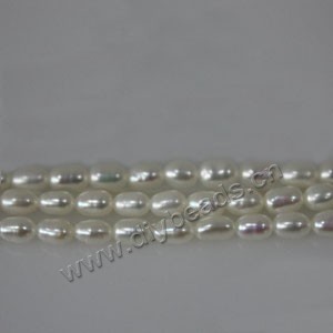 Pearl,cultured freshwater (natural), white 3-4mm rice, B grade. Sold per pkg of (10) 16-inch strands.