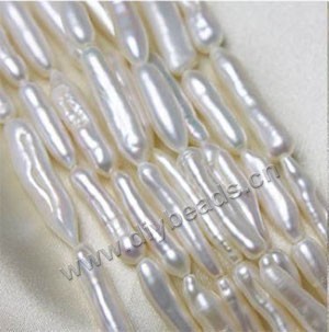 15 mm to 25 mm white long oval freshwater baroque pearl. Sold per pkg of (10) 16-inch strands.