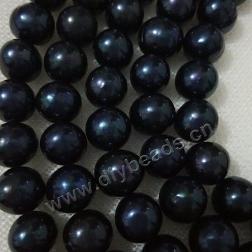 Pearl,freshwater,black color,10-11mm potato. Sold per pkg of one strands