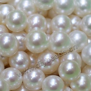 Pearl, cultured freshwater , white, 4-5mm half-drilled round, AAA grade. Sold per pkg of 10pairs