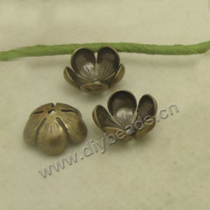 Bead cap, antiqued copper, 13mm 5-petal flower,diy findings,wholesale cheap,factory price. Sold per pkg of 100.