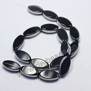 Bead ,silver-plated glass, black, 19x10mm flat oval. Sold per pkg of ten 31cm strand.