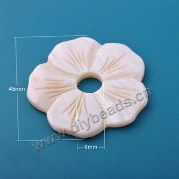 Bead,freshwater shell ( natural ),white,45*45mm ,leaves.Sold per pkg of 1000pcs.