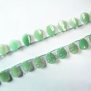 Bead, green aventurine (natural),14x18mm leaf. Sold per 15-inch strand