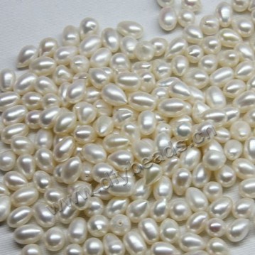 Pearl,cultured freshwater,white,8-9mm teardrop, AAA grade. Sold per pkg of 50pcs