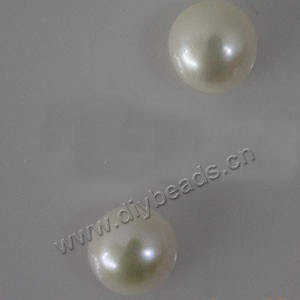 Pearl, cultured freshwater , white, 9-10mm half-drilled button, AAA grade. Sold per pkg of 40pairs