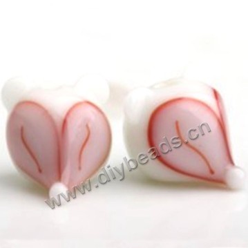 Bead,lampworked glass,white with red fox head, 16mm;20mm. Sold per pkg of 5.