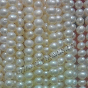 Pearl, cultured freshwater,white,3.5-4mm potato round, AAA grade. Sold per pkg of one strand