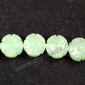 Bead, green aventurine (natural), 10x10mm carved flower. Sold per 16-inch strand.