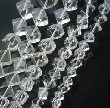 Bead,clear quartz crystal (natural), 6mm dice, A-grade, Mohs hardness 7. Sold per 16-inch strand