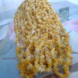 Bead, yellow aventurine (natural), 5*9mm chip. Sold per pkg of (5) 33-1/2 inch strand