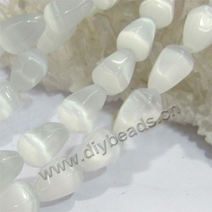 Bead, cat's eye glass, white,16x12mm teardrop. Sold per 15-inch strand.