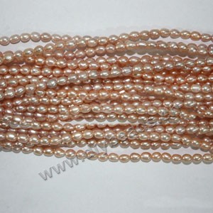Pearl,cultured freshwater (natural), mauve, 4-5mm rice, B grade. Sold per pkg of (6)16-inch strands.