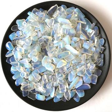 Bead chips, Opal chips without hole, 7-9mm and 9-12mm. Sold per pkg of 5kgs.