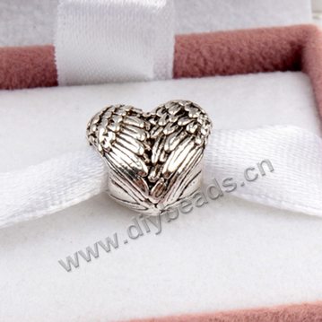 alloy Bead,silver plated,with carved feather,11.8x11.2mm heart,4.5mm hole,Sold per pkg of 50 pieces.