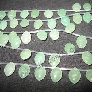 Bead, green aventurine (natural), 13x10x4mm top-drilled marquise. Sold per 16-inch strand.
