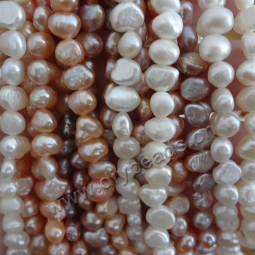 Pearl, cultured freshwater,white,5.5-6mm smooth on both side, AA grade. Sold per bag of one strand