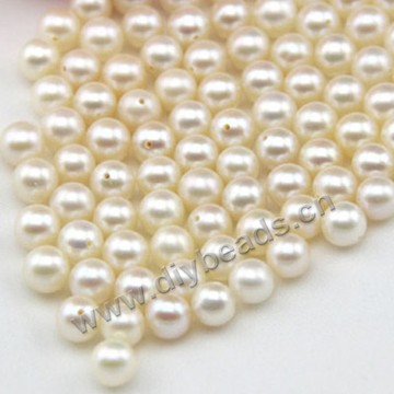 Pearl, cultured freshwater, white, 7.5-8mm half-drilled round, AAA grade. Sold per pkg of 2pairs.