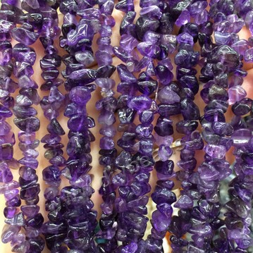 Bead, amethyst (natural) chips , ship beads,  Sold per 70-inch strand.