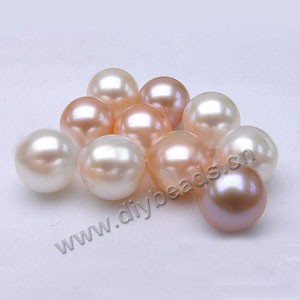 Pearl, cultured freshwater , white/peach/mauve, 11-11.5mm half-drilled round, AAA grade. Sold per pkg of 1pair