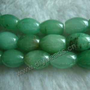 Bead, green aventurine (natural), 6x9mm oval. Sold per 16-inch strand