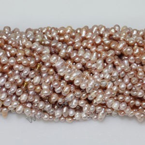 Pearl,cultured freshwater (natural),mauve, 5-6mm potato, D grade. Sold per pkg of (25)16-inch strands.