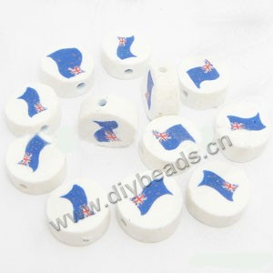 Bead, polymer clay, white/blue, 10x4mm double-sided flat round with flower. Sold per pkg of 24.