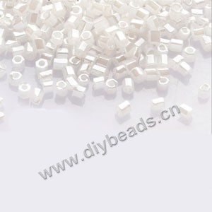 Bugle bead, glass, tube beads, silky luster,white ,#1(2x2mm) hex beads. Sold per pkg of 450 grams,approximately 30,000ps