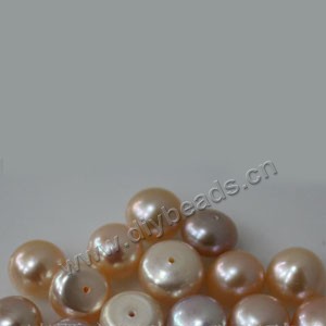 Pearl, cultured freshwater , peach, 2-3mm half-drilled button, AAA grade. Sold per pkg of 4pairs