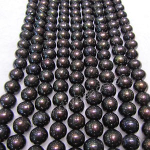 Pearl, cultured freshwater (dyed),black, 9-10mm nearly round. Sold per 15.5-inch(39cm) strand